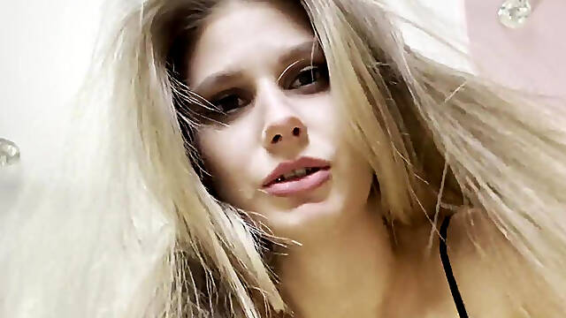 Fucked a Beauty with Big Breasts and Gorgeous Hair