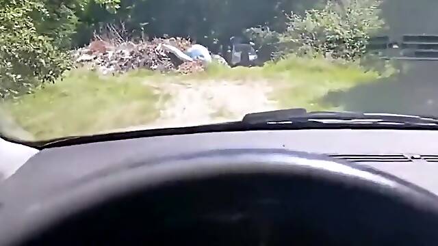 Offerte en ***ging a des voyeurs dans un coin de nature