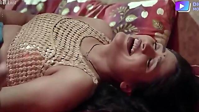 Hot Indian MILF breathtaking porn movie