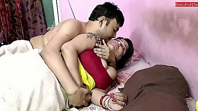 Scorching Aunty Vs youthfull lover Sex! Desi Sex
